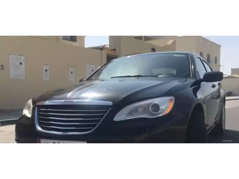 Gebraucht Chrysler Unspecified Zu verkaufen in Al Sadd , Doha #7068 - 1  image 